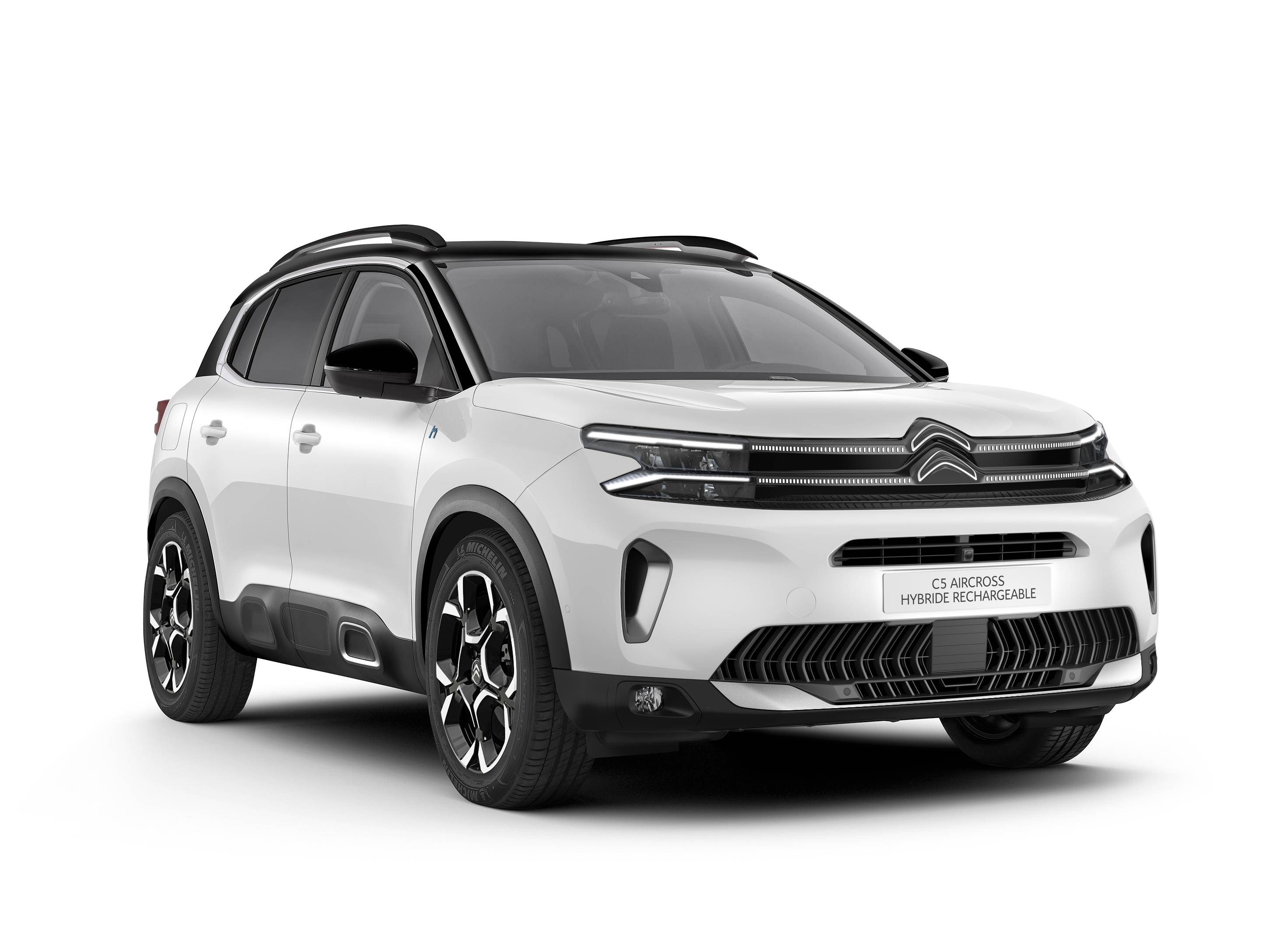 Rent a Citroen C5 Aircross Manual in Iceland Saga